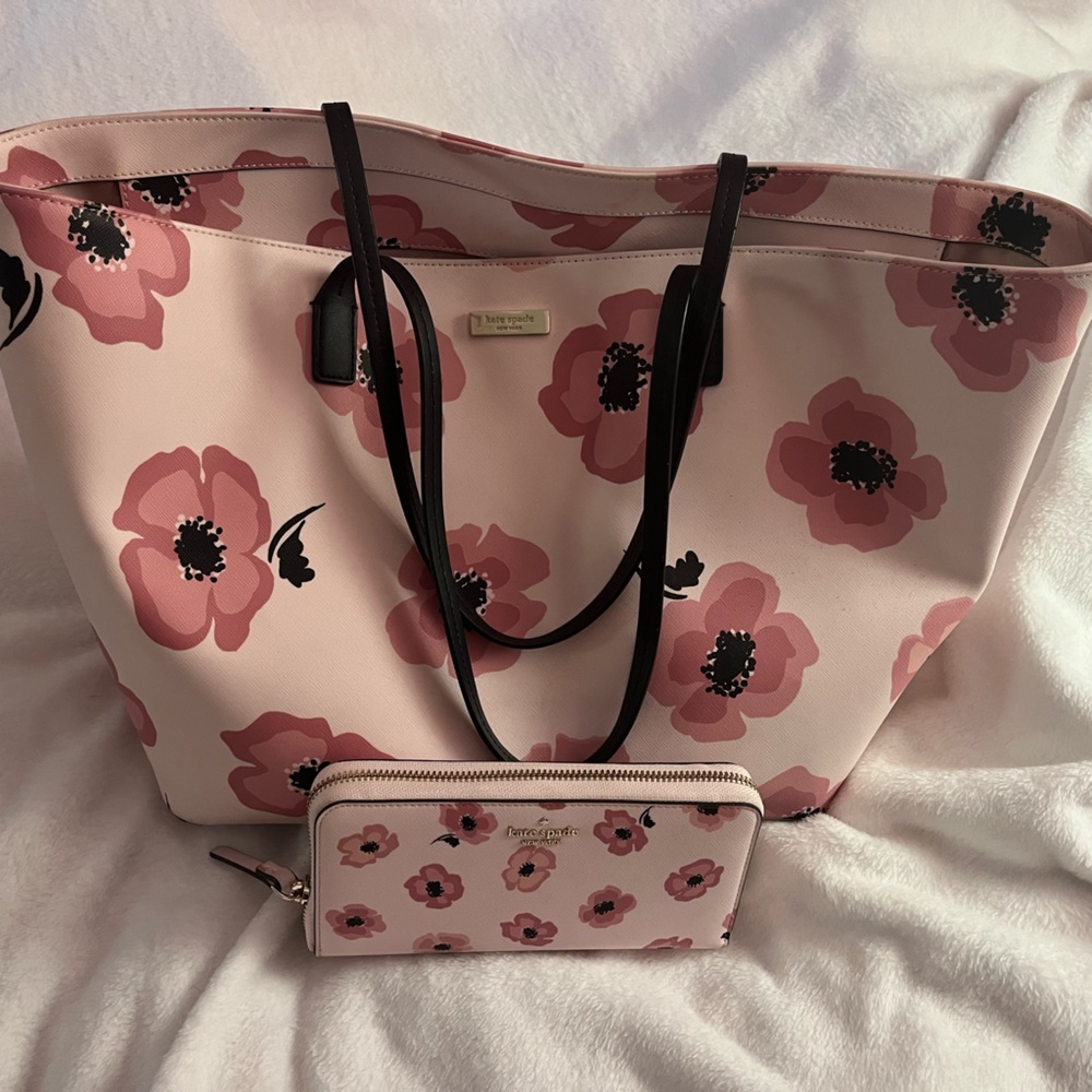 Kate Spade Purse and Matching Wallet
